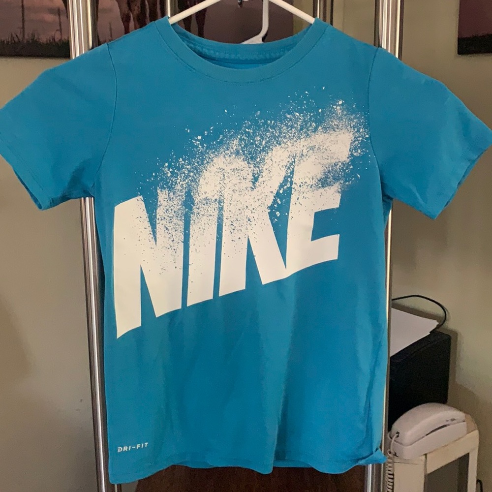 Nike blue tee with white Nike sz xs